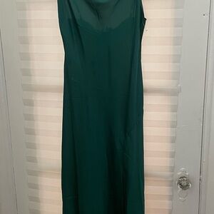 Elegant Green Sleeveless Dress